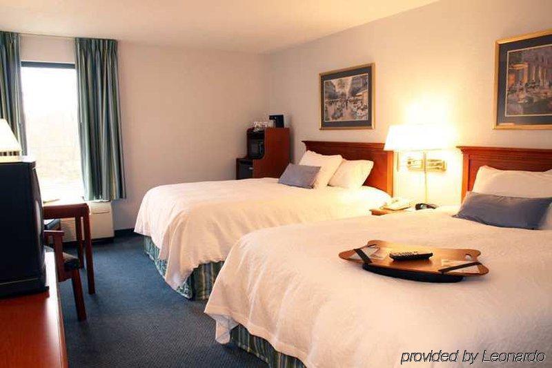 Hampton Inn גרינסברג חדר תמונה